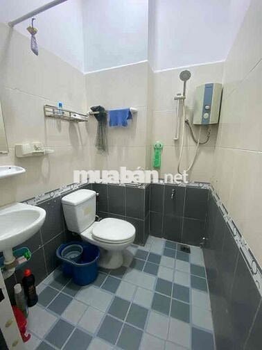 NHÀ 4 TẦNG ĐÚC MẶT TIỀN XE TẢI ĐỖ. GẦN PHAN XÍCH LONG. 40M2 NHỈNH 8TỶ