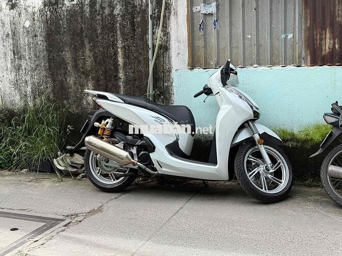 Cần bán SH300i báo nhiệt BSTP