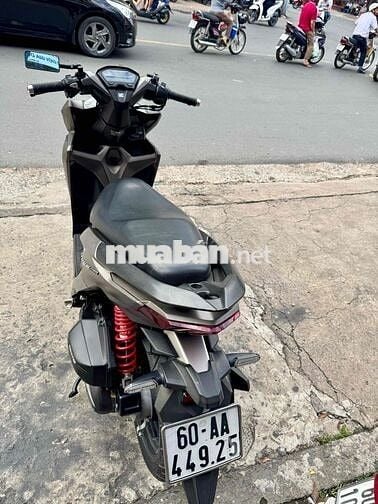 🔴🔴 Vario 150 nâu đen đký 2020 xe đẹp có trả góp