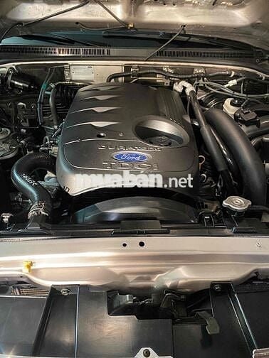 Ford Everest 2012 xe nhà ít sử dụng không chạy DV