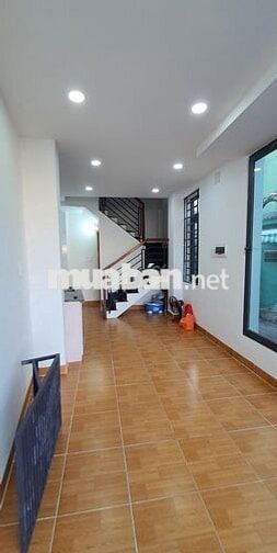 Mặt Tiền Lò Gốm Q6 3,3x9m 3L 2pn nhà mới