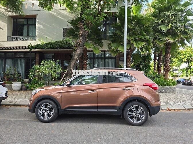 Hyundai Creta 2013  - 12000 km