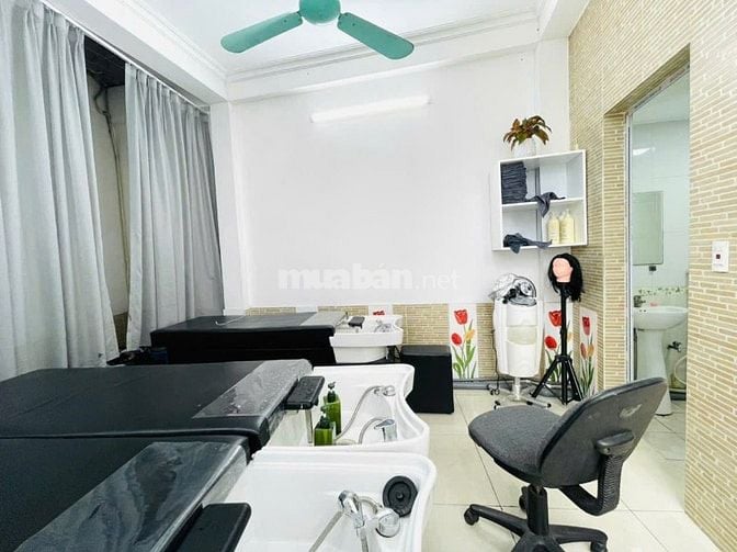 CHO THUÊ NHÀ NGUYÊN CĂN MẶT TIỀN PHỐ GIÁP NHẤT - NGÃ TƯ SỞ 