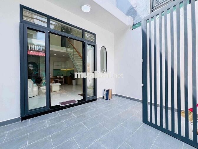 BÁN GẤP NHÀ CHÍNH CHỦ MỚI GIÁP GÒ VẤP FULL NT