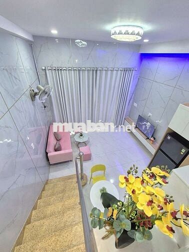 Bán nhà - Hoà Bình - 4x6, hẻm xe hơi, hỗ trợ vay, 2 tầng, hơn 3 tỷ TL