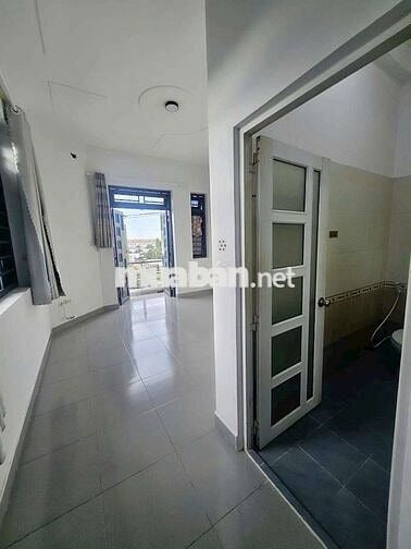 Cg giá 5tr/tháng - Cho thuê mặt bằng góc 2 mặt tiền kinh doanh tự do