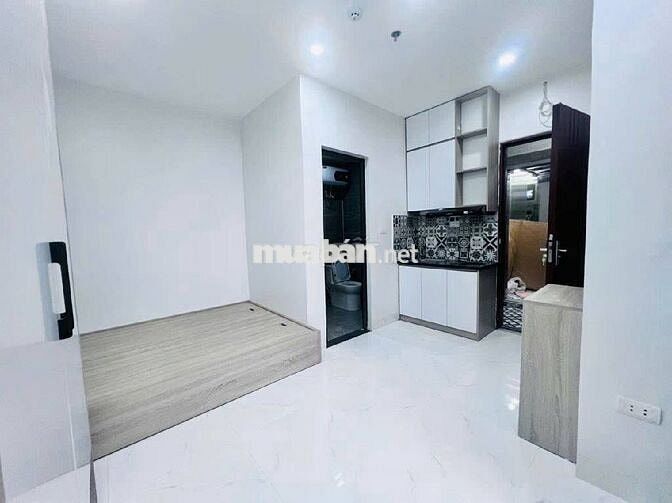 CCMN mới thang máy 11 phòng Giải Phóng, đã full phòng, nhỉnh 10 tỷ