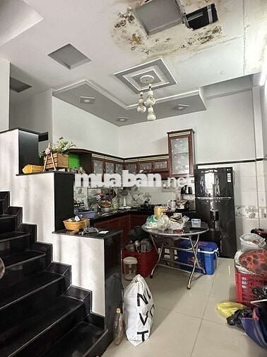 Chủ nhà cho thuê nhà 2 tầng, 4PN, 3WC, Phường Thới An, 8 triệu /tháng