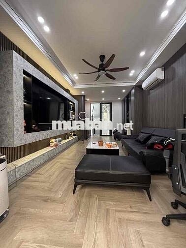 SIÊU PHẨM 40m2 ĐỀN LỪ - 5 Tầng THANG MÁY CHẠY BAO PHÊ