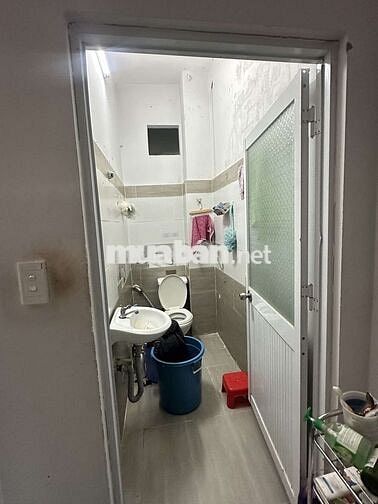 Chủ nhà cho thuê nhà 2 tầng, 4PN, 3WC, Phường Thới An, 8 triệu /tháng
