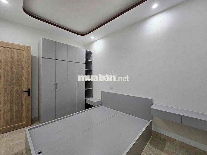 CHÍNH CHỦ CẦN BÁN NHÀ GÁC LỬNG ĐÚC .100m2GÁC LỬNG ĐÚC KIỆT TRƯỜNG CHIN