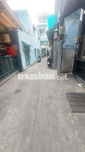 Nhà Gần Đầm Sen, hẻm 4m thông Hòa Bình – 35.6m² – 2 tầng – 4.2 tỷ