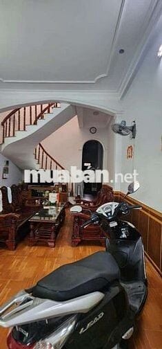 Bán nhà 2 mê mặt tiền đường 5,5m Hòa Mỹ , 77m2