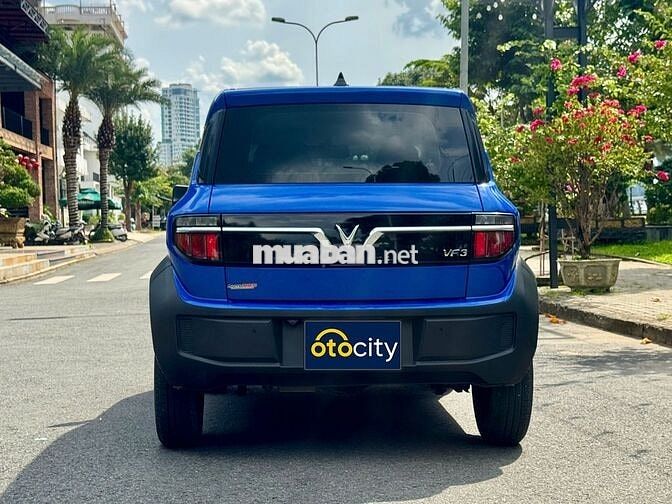 VinFast VF3 2024 - Màu xanh - 2v3km - Thuê pin