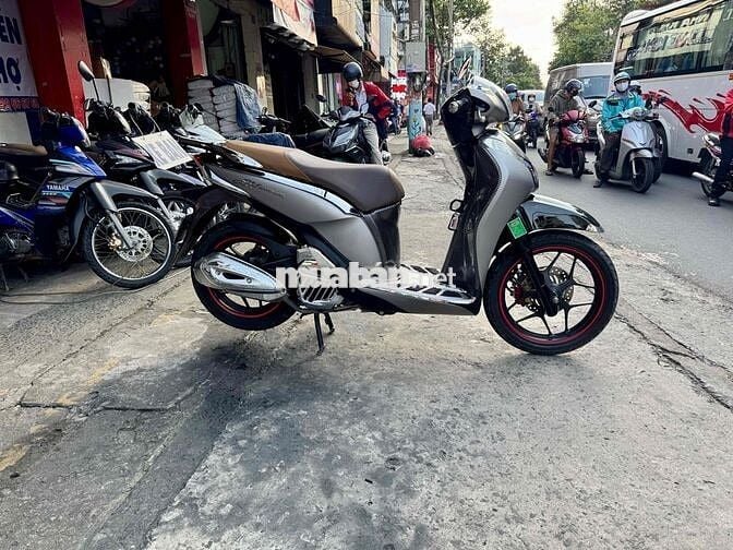 🔵🔵 SH Mode bạc đen đký T12/2018 xe đẹp có góp