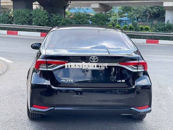 Toyota Corolla Altis 2022 đky 2023 1.8v - 46000 km
