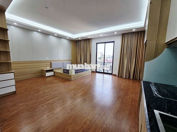 Nhờ các sale kết nối. Cho thuê căn hộ 690 Lạc Long Quân Tây Hồ
