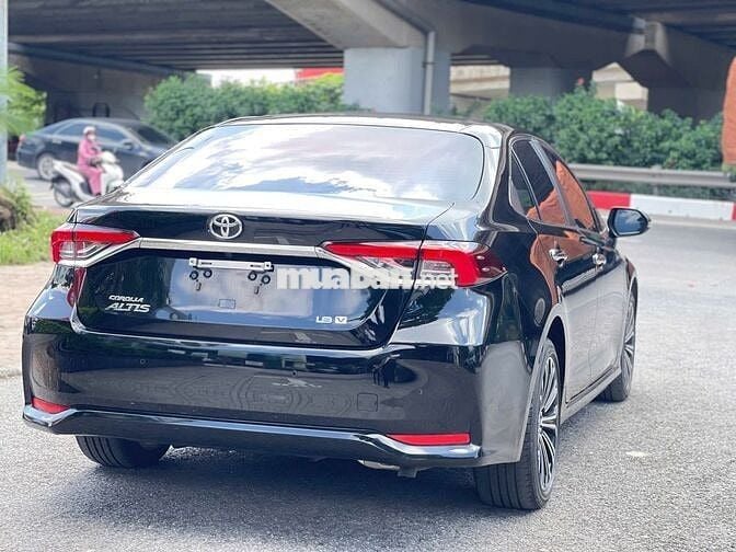 Toyota Corolla Altis 2022 đky 2023 1.8v - 46000 km