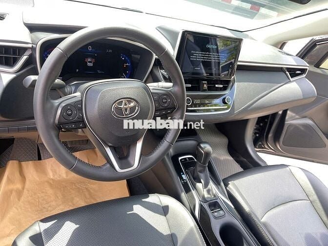 Toyota Corolla Altis 2022 đky 2023 1.8v - 46000 km