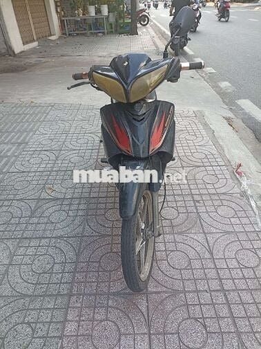 Yamaha Sirius 50 học sinh không bằng lái