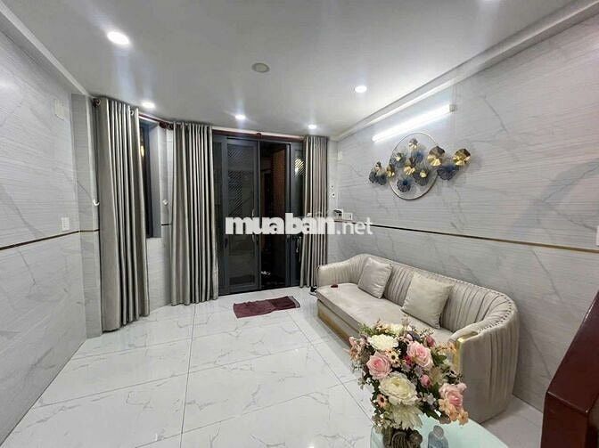 Cho thuê nhà mới sạch sẽ full nội thất Gò Vấp