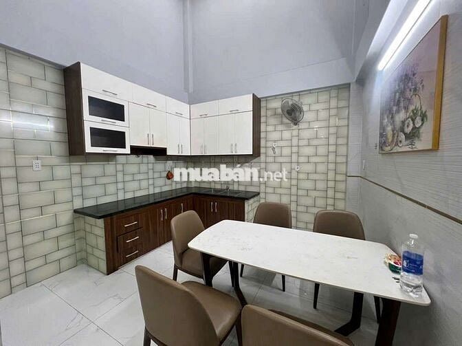 Cho thuê nhà mới sạch sẽ full nội thất Gò Vấp
