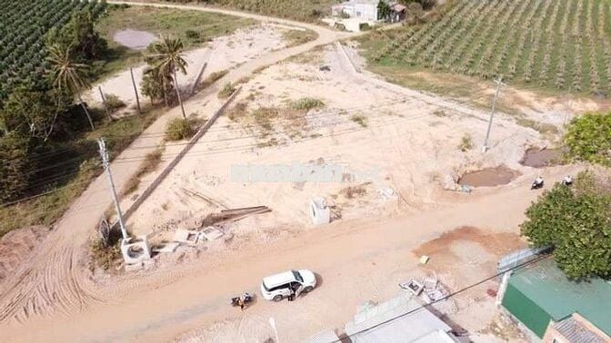 ĐẪT THƯƠNG MẠI DỊCH VỤ TÂN THÀNH – HÀM THUẬN NAM, BÌNH THUẬN