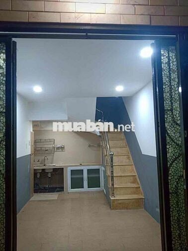 Cho thuê nhà nguyên căn Đường Nguyễn Thiện Thuật Quận 3