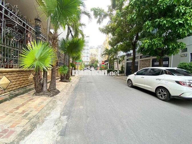 cho thuê phòng trọ giá rẻ 20m2 gần đại học Huflit - Vạn Hạnh Mall