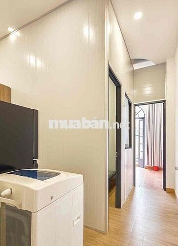 Cho Thuê Căn Hộ 2PN Balcon 5ng4xe Full NT Ngay Cầu Vượt 3/2 Quận 10