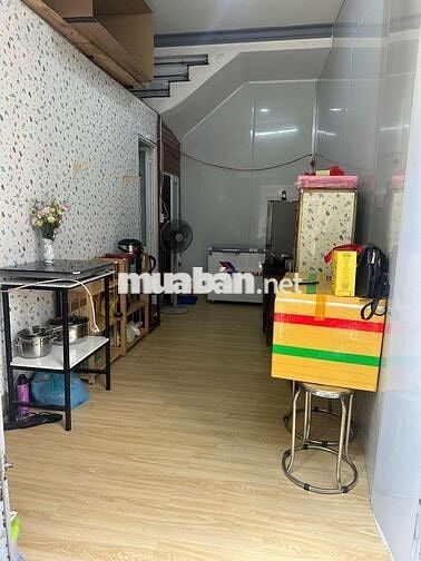 Mặt bằng kinh doanh mặt tiền quận Phú nhuận