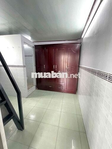 MẶT TIỀN MUA BÁN NHỎ ÔTÔ NÉ NHAU 4 x18m