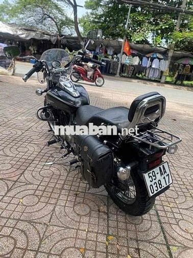 Bajaj Avenger 220 chính chủ biển số thành phố