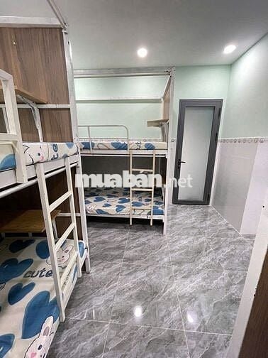 Pass 1 giường trong KTX cho nữ, Q.Bình Thạnh
