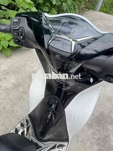 Cần bán sh 125 2020 1 chủ máy zin