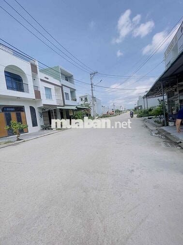 Đất Mặt Tiền , chợ dinh , 90m2 (5*18) , Lộ giới 12m, Phường Quy Nhơn Đ