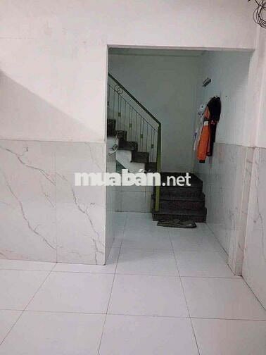 NHÀ THUÊ CÓ NỘI THẤT 2PN DỌN VÀO Ở NGAY