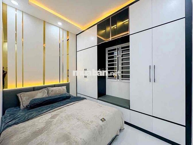 NHÀ 3 TẦNG, 53m2 HẺM OTO, NHÀ BÈ, TẶNG FULL NỘI THẤT.