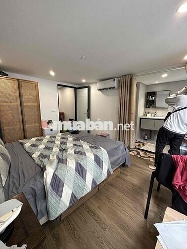CHỦ CẦN BÁN GẤP TẬP THỂ QUỲNH MAI 100M2 TẦNG 2 CHỈ 4.98 TỶ