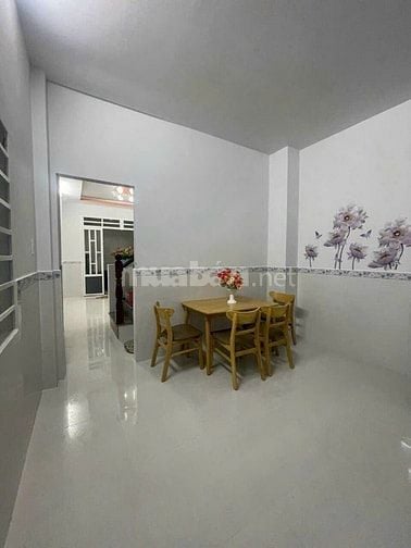 Chính chủ bán gấp nhà chợ Bình Chánh,Đoàn nguyễn tuấn,shr 1,38ty,ô tô