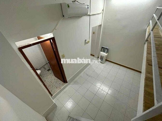 DUPLEX SIÊU RỘNG FULL NỘI THẤT - TÁCH BẾP Ở ĐƯỢC 4-5 NGƯỜI GIÁ RẺ