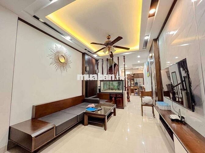 NHÀ ĐẸP DÂN XÂY ĐỐNG ĐA- DT47M- 4 TẦNG