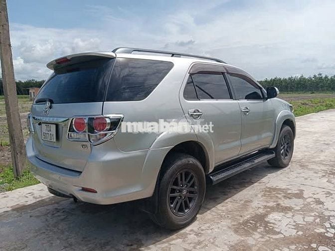 Bán xe Fotuner 2015 dầu sàn