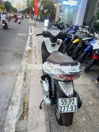 Honda SH mode 2016 mới 90% Bstp chính chủ