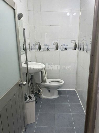 Tôi chính chủ cần bán gấp căn nhà ngay chợ bình chánh chỉ 1ty380,75m2