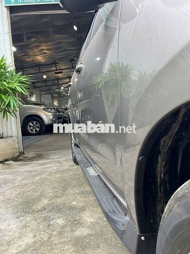 Mới 6.000 km - thật sự quá mới Innova E sàn 2019