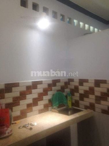 Cho thuê nhà một trệt một lầu đường Võ Văn kiệt phường Cô Giang quận 1