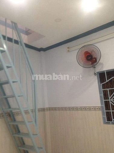 Cho thuê nhà một trệt một lầu đường Võ Văn kiệt phường Cô Giang quận 1