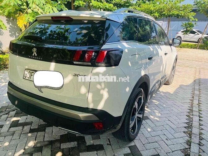 Peugeot 3008 2018 1.6L Turbo - 130000 km