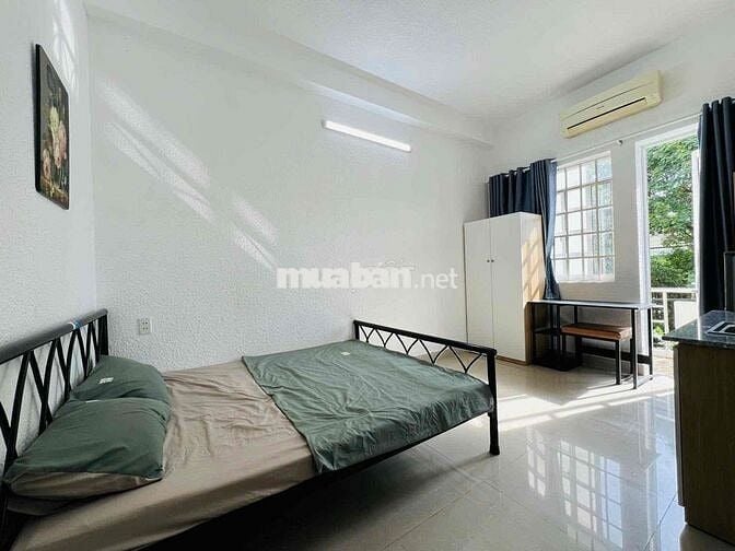 STUDIO FULL NỘI THẤT CÓ BAN CÔNG GIÁ RẺ PHÒNG SIÊU ĐẸP
